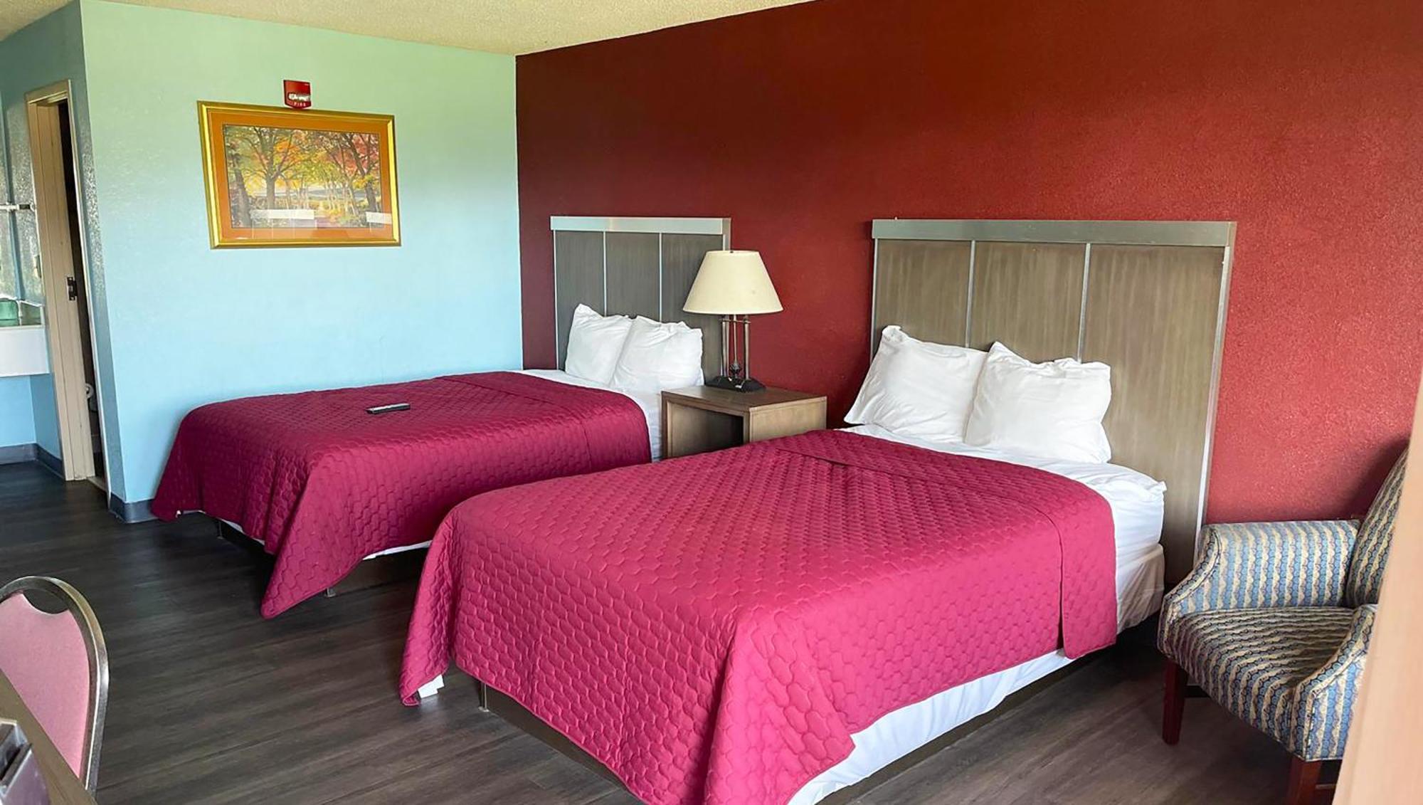 Mayfair Inn Williamston Esterno foto